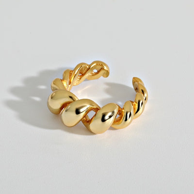 Loose Twist Ring